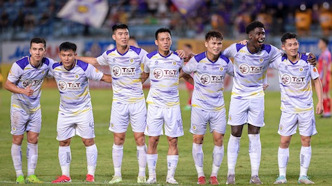 Cuộc đua vô địch V.League 2024/25: Còn chơi là còn hy vọng